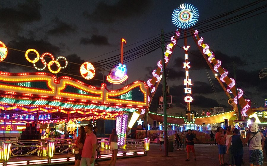 Feria y fiestas populares en Hell&iacute;n